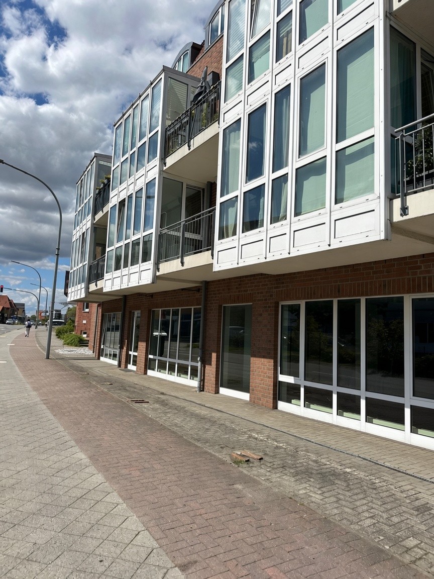Außenansicht des Second-Hand-Ladens von MiMa an der Segeberger Straße in Stockelsdorf.
